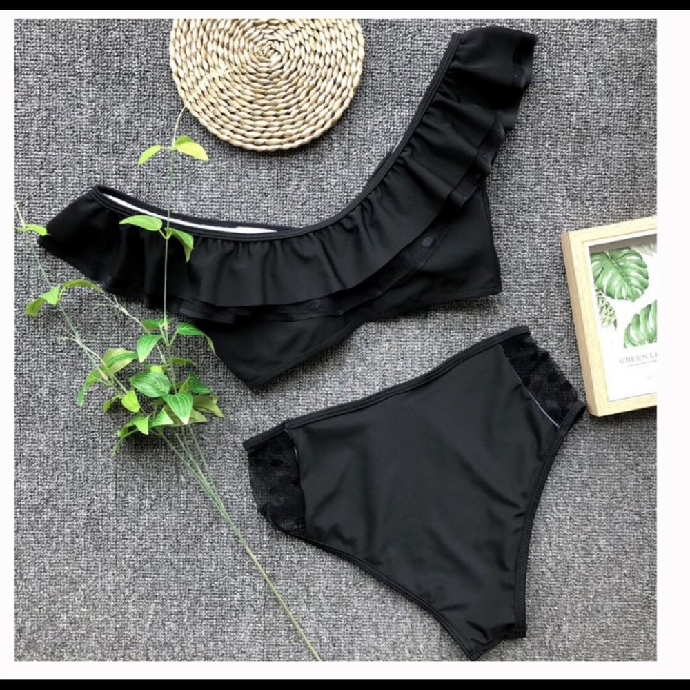 Black Ruffle Bikini - Picture 3 of 4